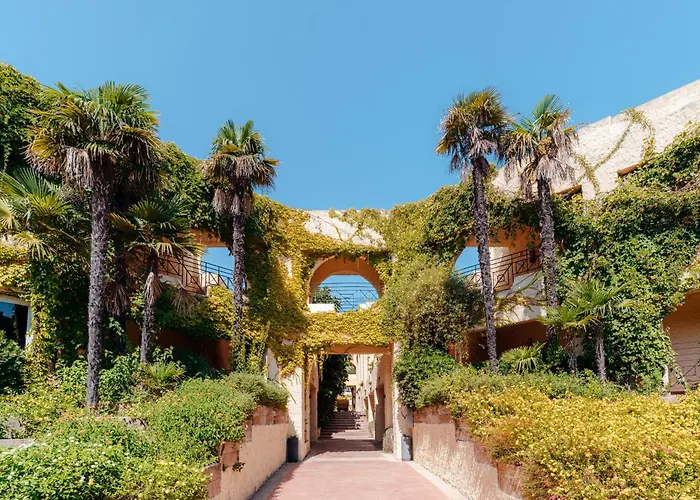 Mangia's Brucoli, Sicily, Autograph Collection 5*