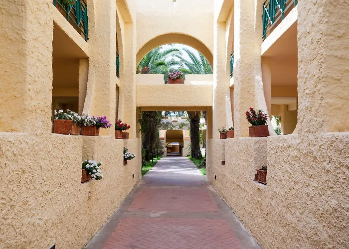 Hotel Mangia's Brucoli, Sicily, Autograph Collection 5*